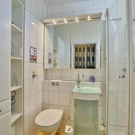 Haus Nautic, 309